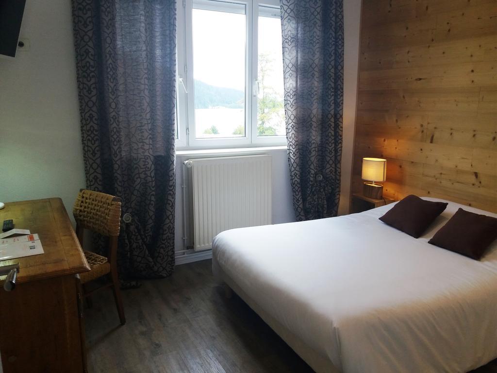 Hotel De La Paix Gerardmer Bagian luar foto